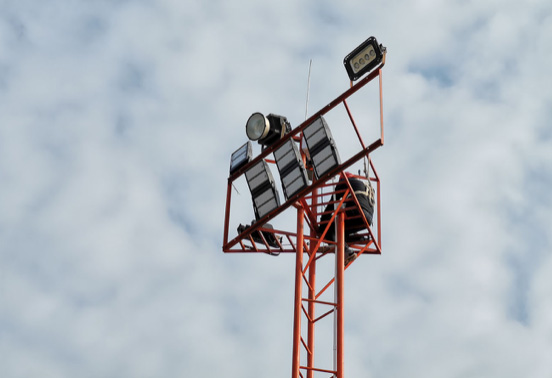 LED High Mast Light Standards Padrões de luz de mastro alto de LED